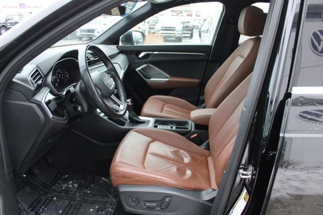 2020 Audi Q3 Premium S line quattro