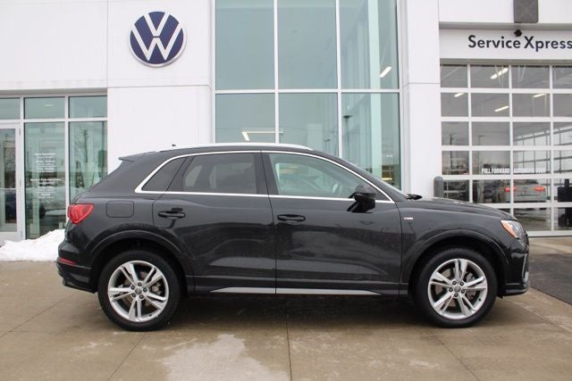 2020 Audi Q3 Premium S line quattro