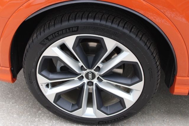 2019 Audi Q3 2.0T Premium Plus S line quattro