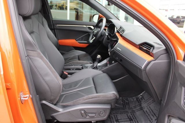 2019 Audi Q3 2.0T Premium Plus S line quattro