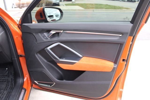 2019 Audi Q3 2.0T Premium Plus S line quattro