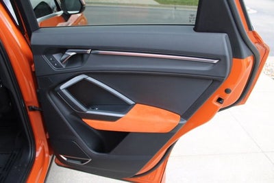 2019 Audi Q3 2.0T Premium Plus S line quattro