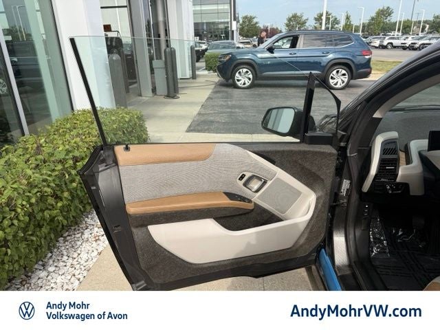 2017 BMW i3 94Ah w/Range Extender