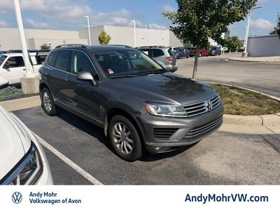 2016 Volkswagen Touareg VR6 FSI Executive