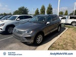 2016 Volkswagen Touareg VR6 FSI Executive