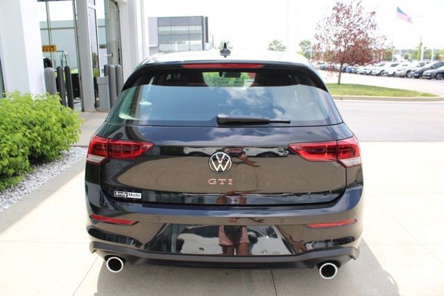 2025 Volkswagen Golf GTI 2.0T SE