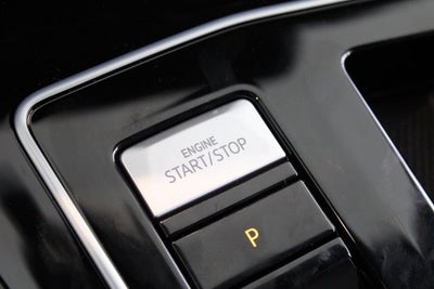 2026 Volkswagen Golf R 2.0T