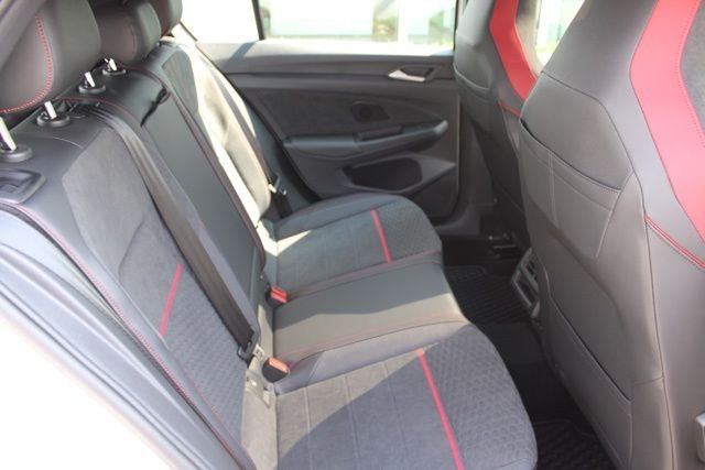 2025 Volkswagen Golf GTI 2.0T SE