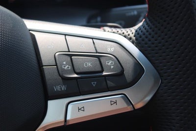 2025 Volkswagen Golf GTI 2.0T SE