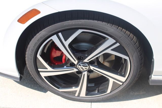 2025 Volkswagen Golf GTI 2.0T SE