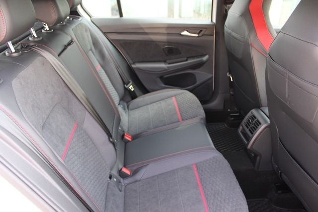 2026 Volkswagen Golf GTI 2.0T SE