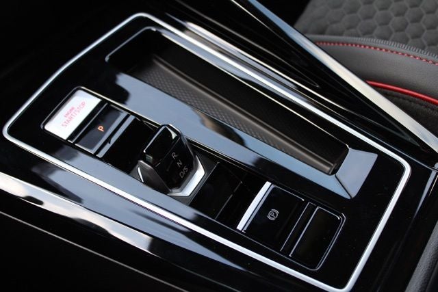 2026 Volkswagen Golf GTI 2.0T SE